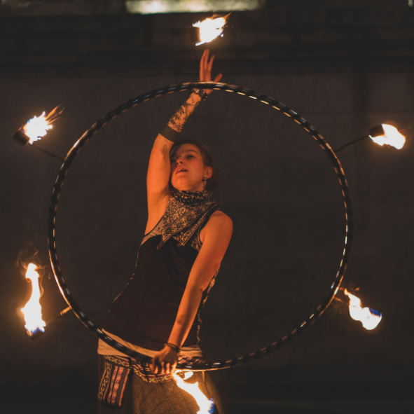 Feuerreifen und -hoops