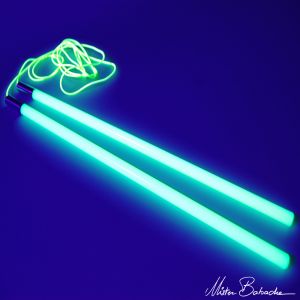 Mr. Babache Glow in the Dark Diabolo Handstäbe