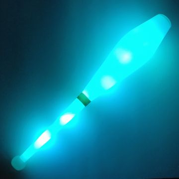 K8 RGB-IR LED-Jonglierkeulen
